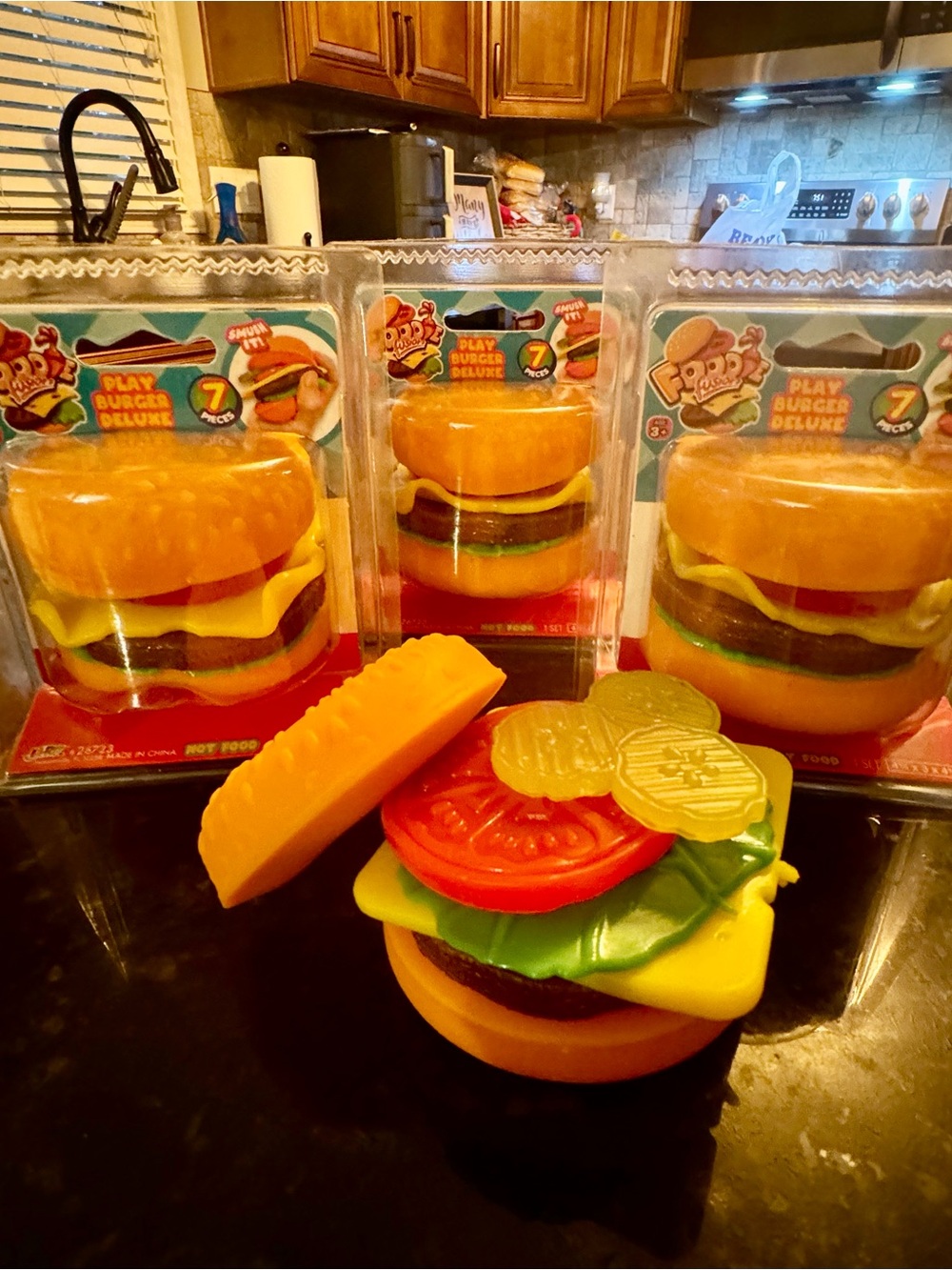 Deluxe Cheeseburger Squishy